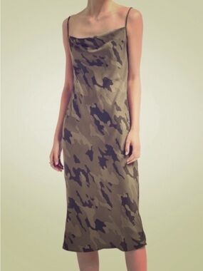 NWT Banana Republic Olive Camo Slip Dress - Women's spaghetti strap midi.